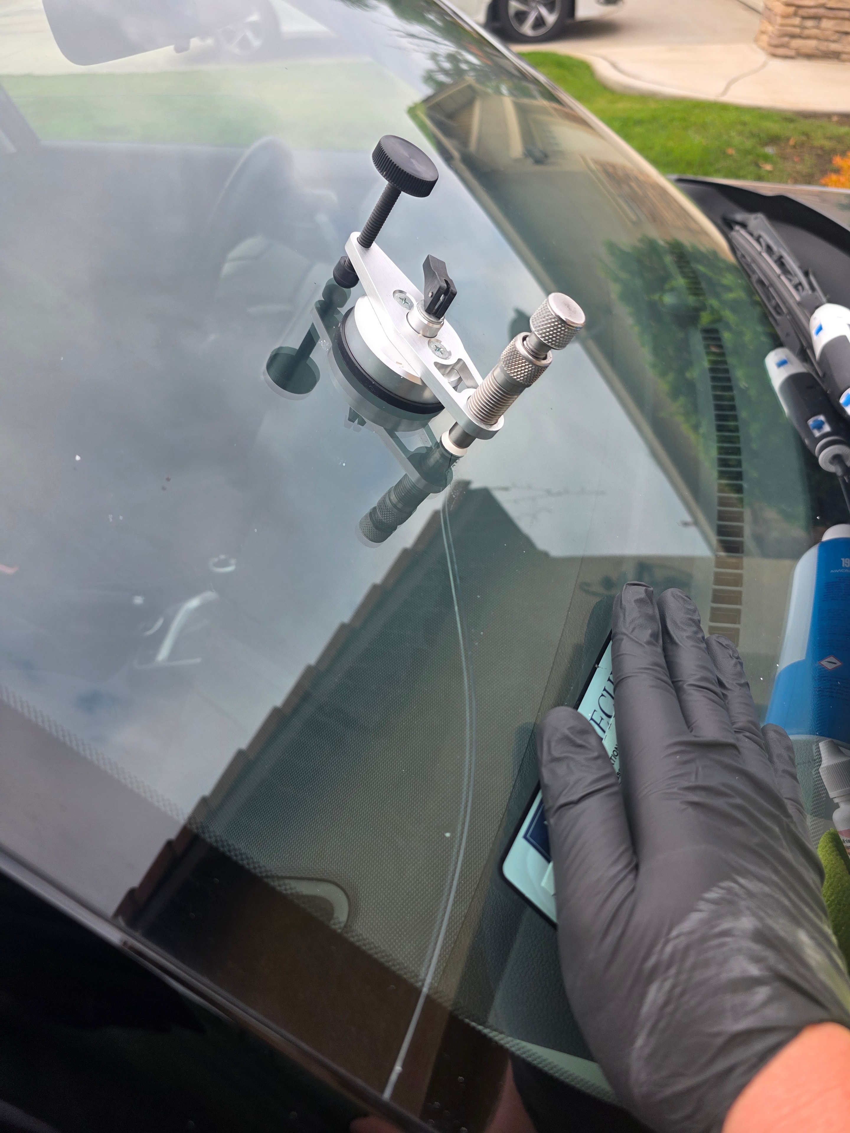 Windshield chip before repair